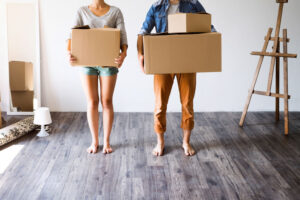 8 Reasons to Hire a Professional Moving Service