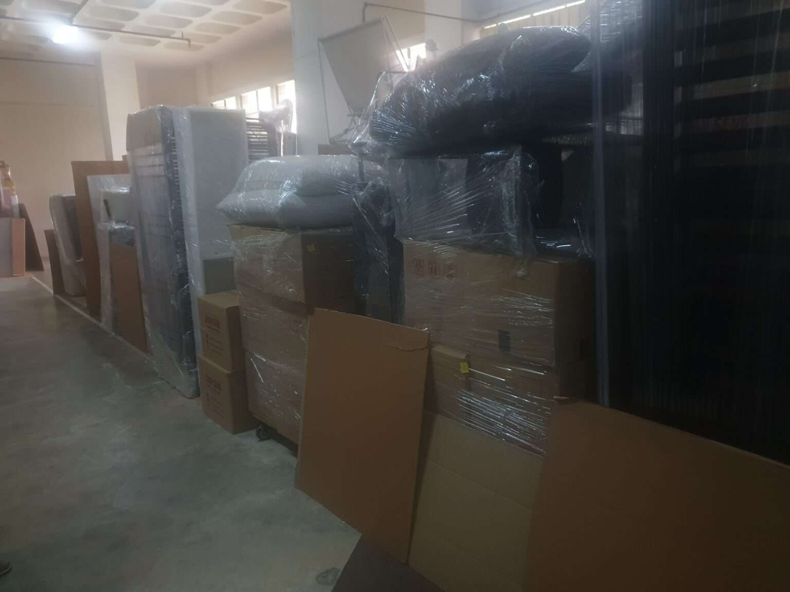 Storing items in singapore